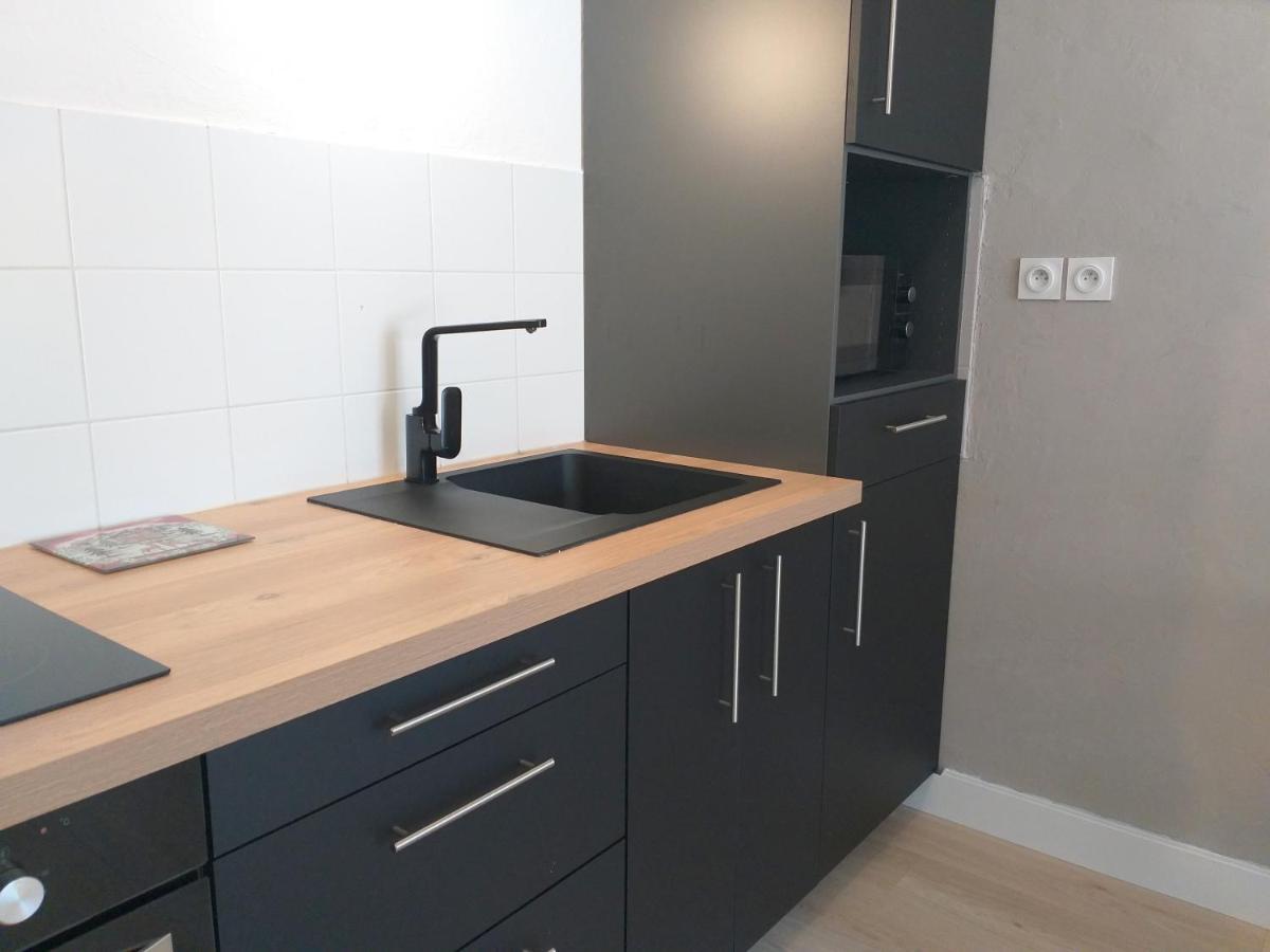 Le Savoie Appartement 2 Chambres 3 Couchages ,Balcon Et Parking Prive Bellegarde-sur-Valserine Exterior photo